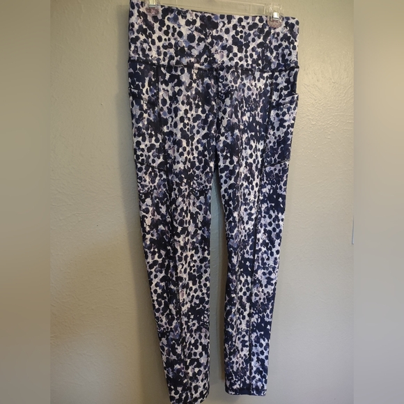 GAIAM Women's 7/8 High-Waisted Athletic Leggings Blue Abstract Size Medium - Picture 2 of 11